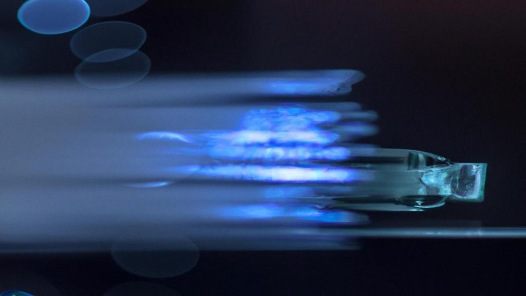 Jak działa światłowód