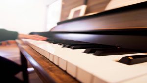 Jakie pianino cyfrowe dla początkujących?